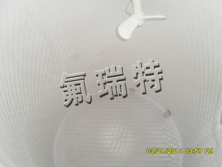 鋼襯塑儲罐、反應(yīng)釜